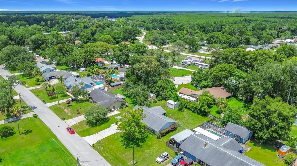 707 NE 46th Court Ocala FL 34470