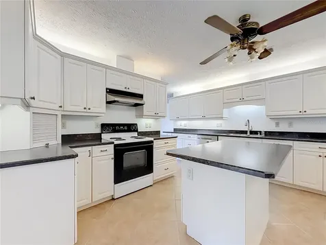 707 NE 46th Court Ocala FL 34470
