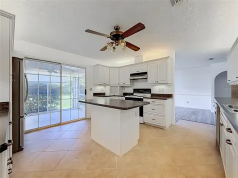 707 NE 46th Court Ocala FL 34470