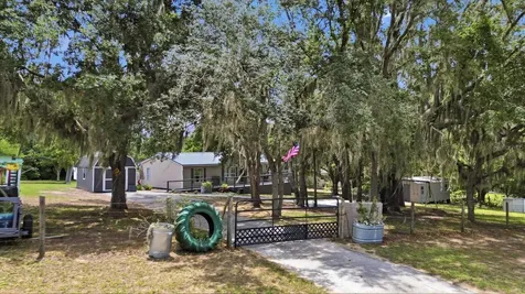 10253 S Arabian Avenue Floral City FL 34436