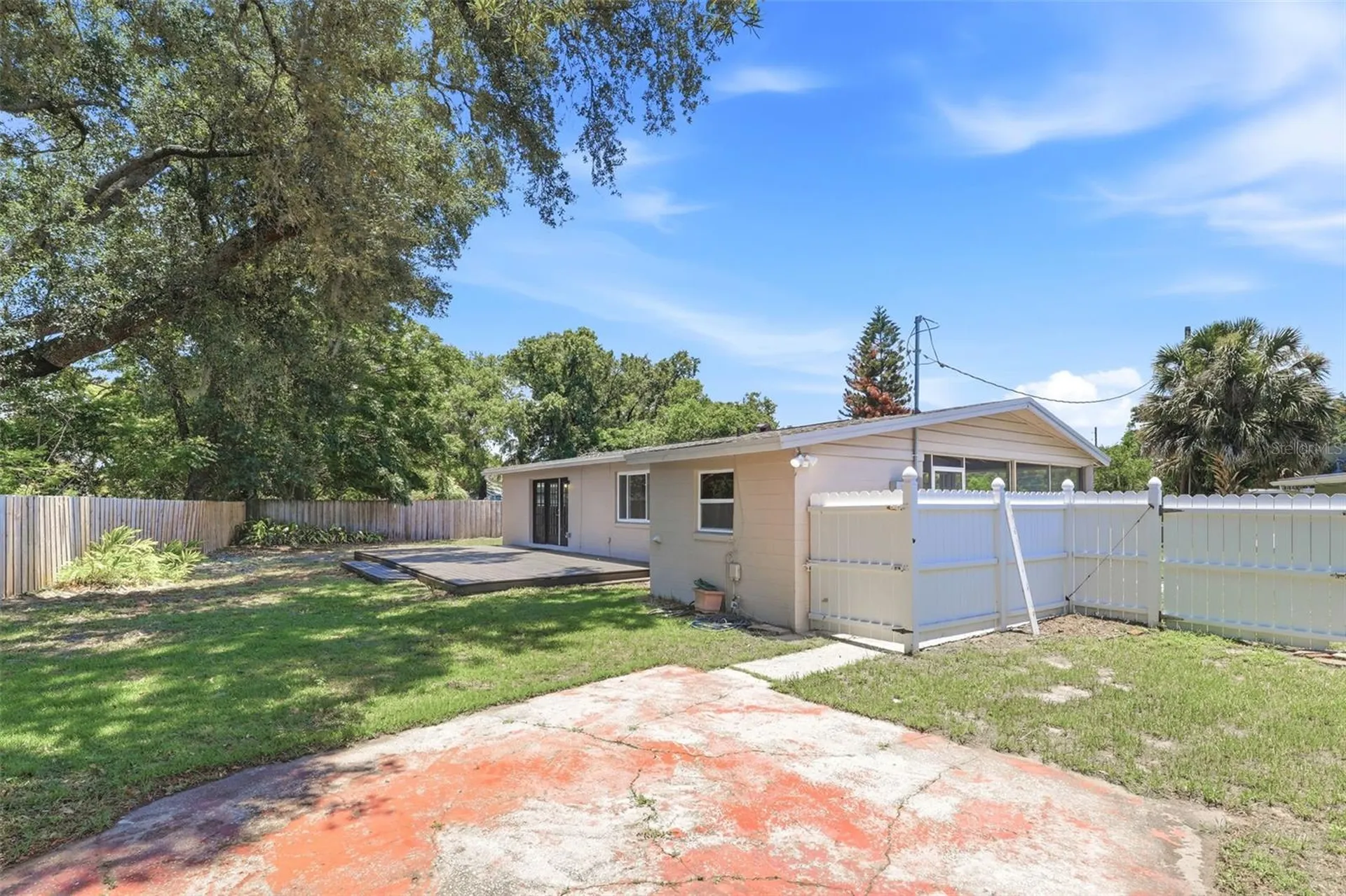 511 Oxford Court Orlando FL 32803