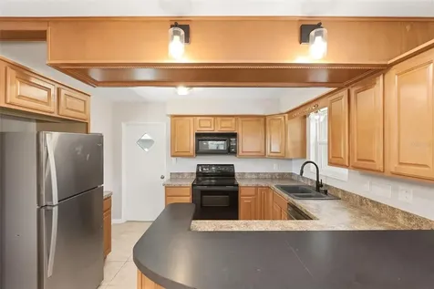 511 Oxford Court Orlando FL 32803