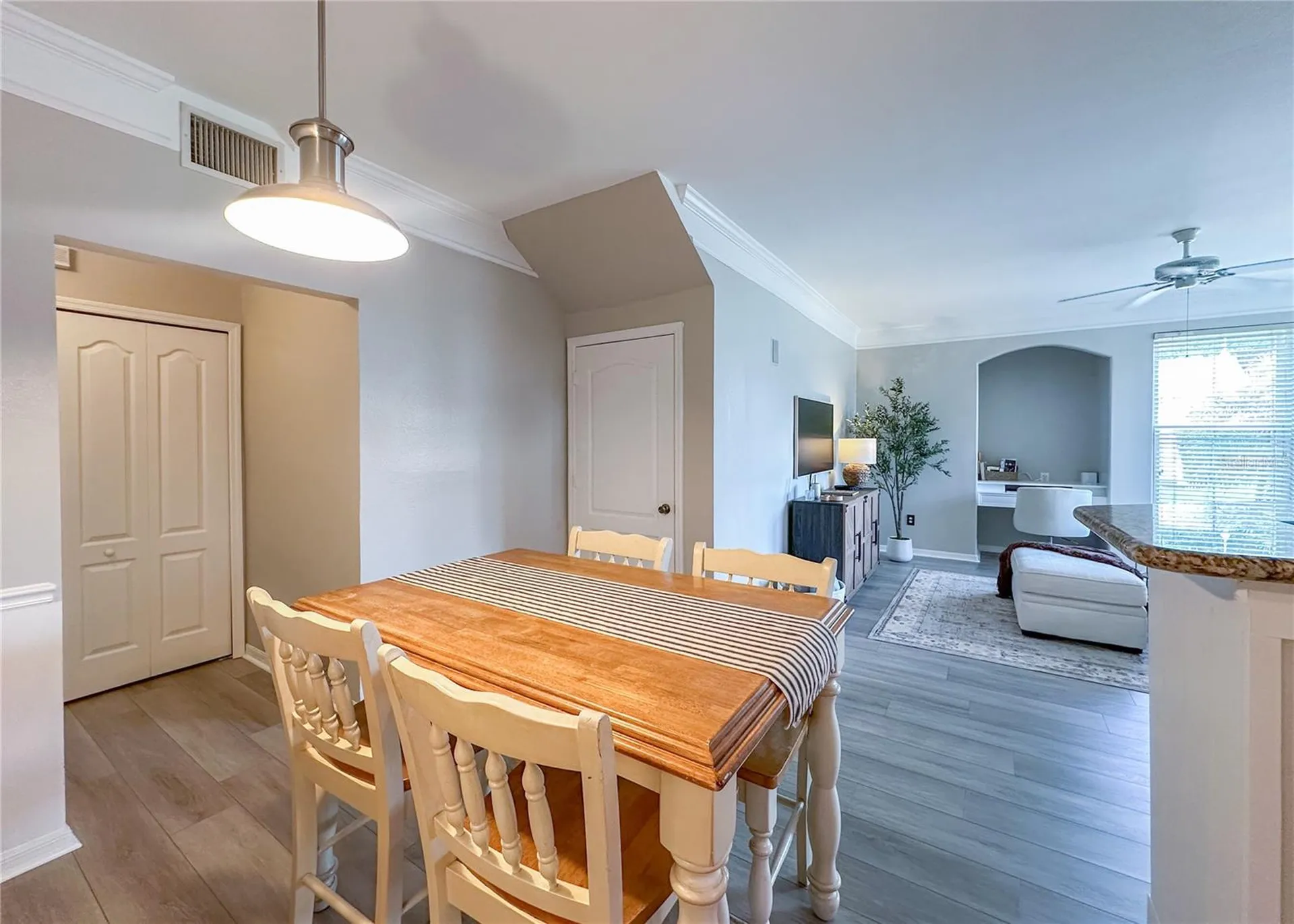 5006 Mangrove Alley Kissimmee FL 34746