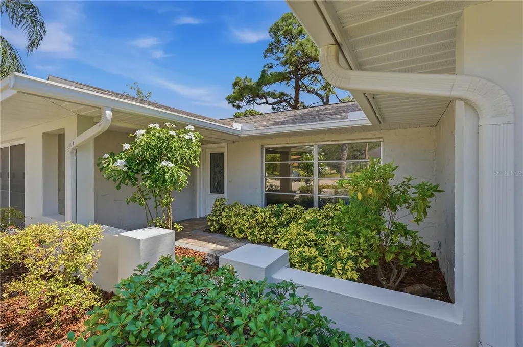 505 Bamboo Court Tarpon Springs FL 34689
