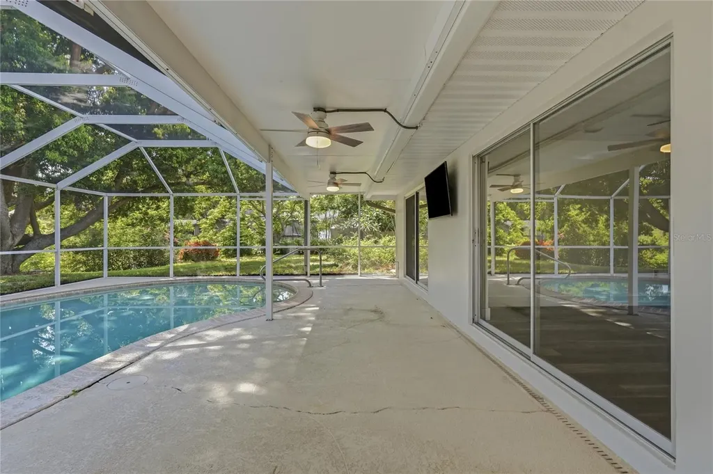 505 Bamboo Court Tarpon Springs FL 34689