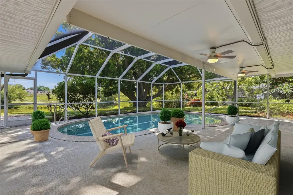 505 Bamboo Court Tarpon Springs FL 34689