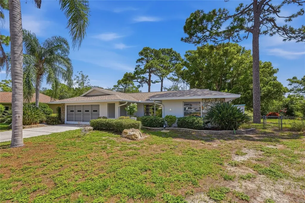 505 Bamboo Court Tarpon Springs FL 34689