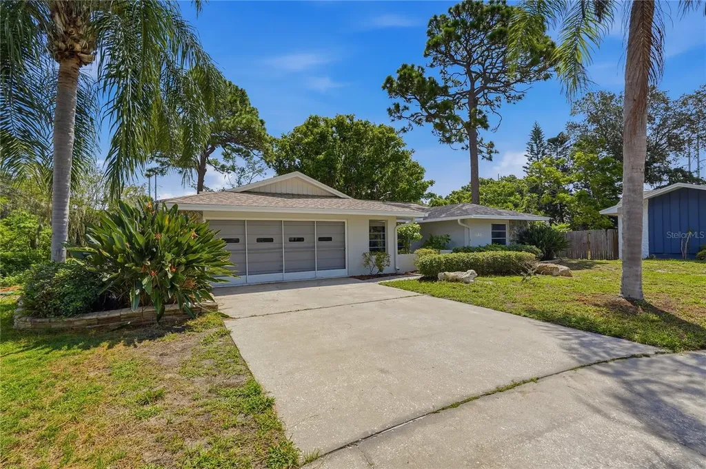 505 Bamboo Court Tarpon Springs FL 34689