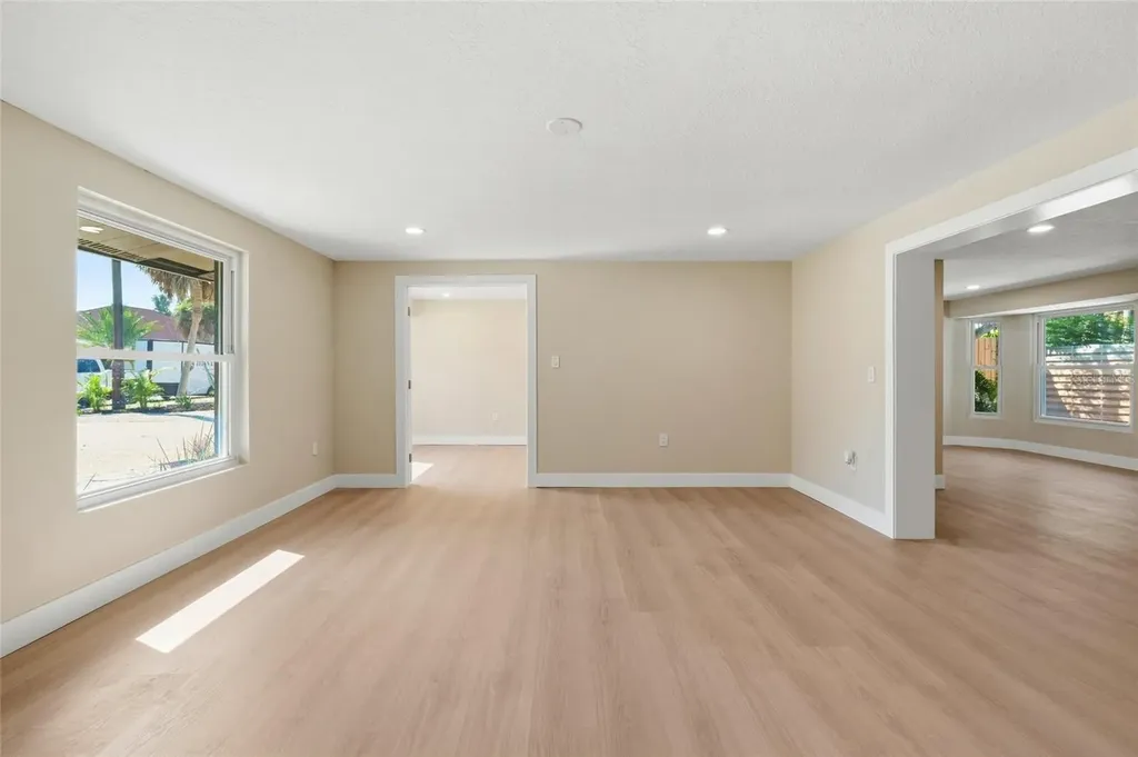 782 Birdsong Lane Sarasota FL 34242