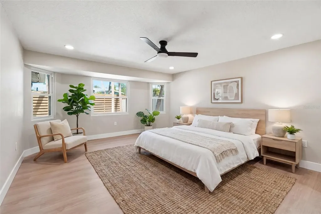 782 Birdsong Lane Sarasota FL 34242