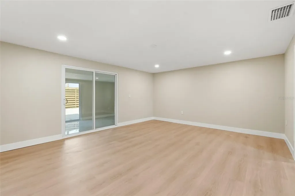 782 Birdsong Lane Sarasota FL 34242
