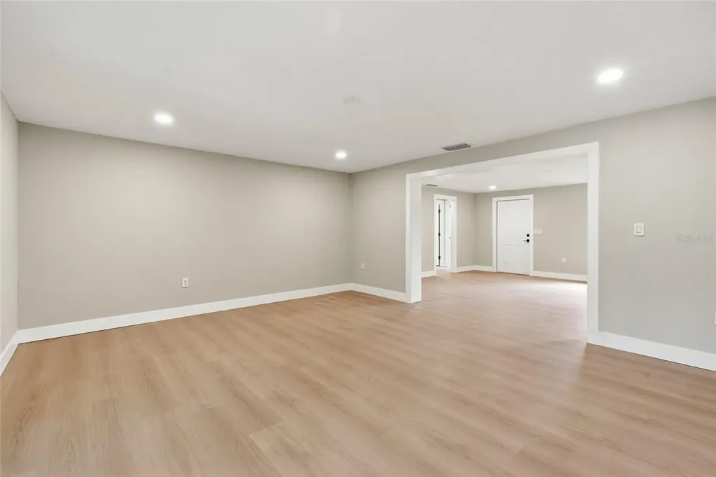 782 Birdsong Lane Sarasota FL 34242