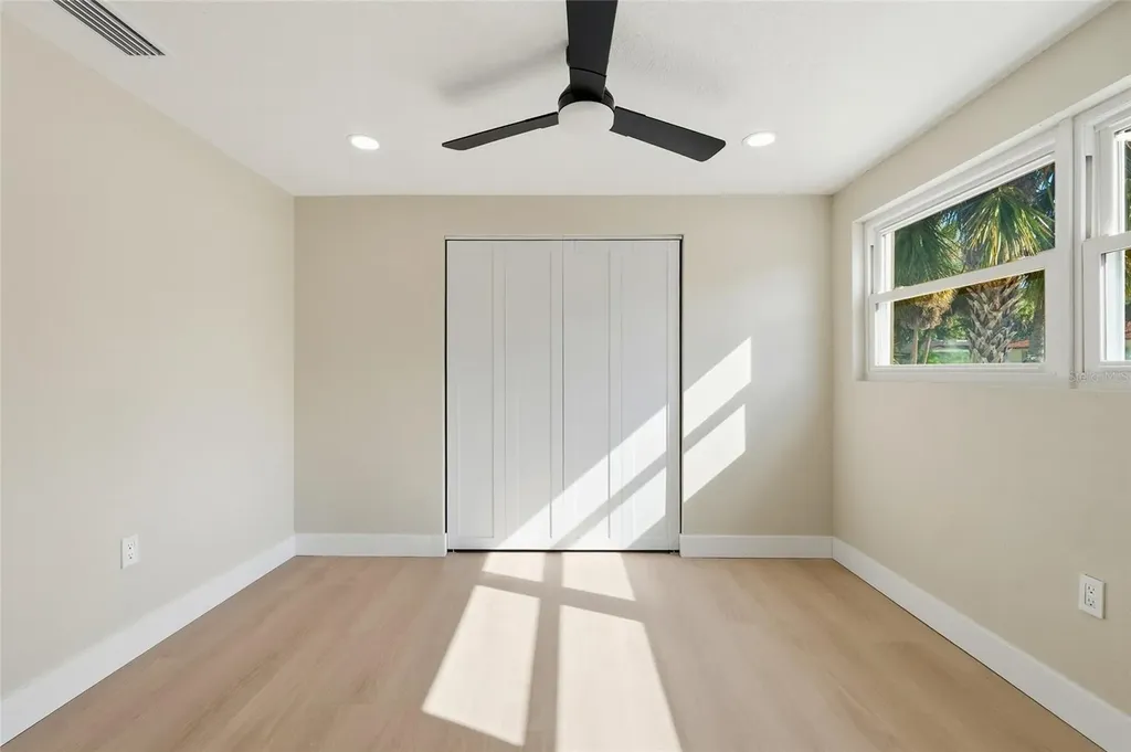 782 Birdsong Lane Sarasota FL 34242