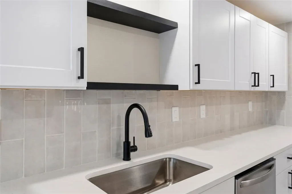 782 Birdsong Lane Sarasota FL 34242
