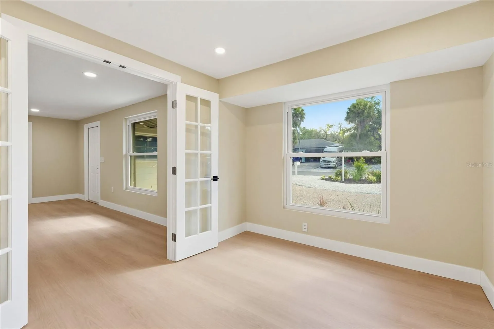 782 Birdsong Lane Sarasota FL 34242