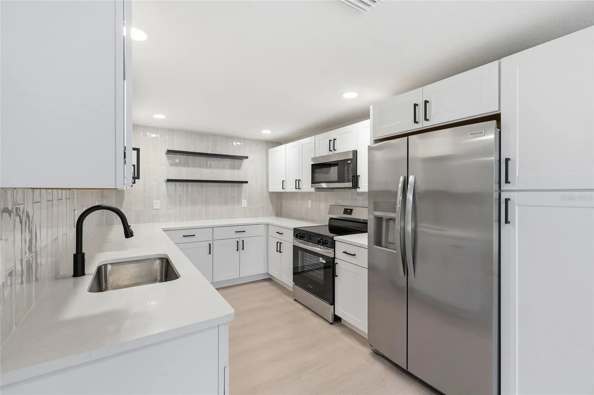 782 Birdsong Lane Sarasota FL 34242