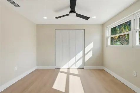 782 Birdsong Lane Sarasota FL 34242