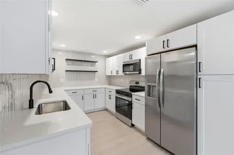 782 Birdsong Lane Sarasota FL 34242