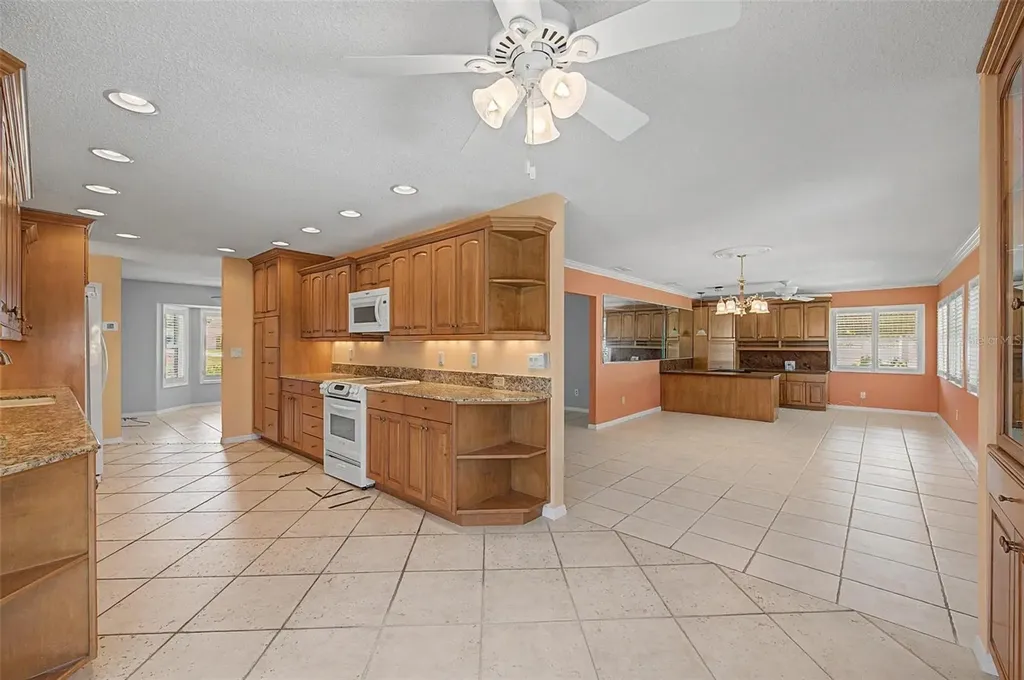1242 W Del Webb Boulevard Sun City Center FL 33573