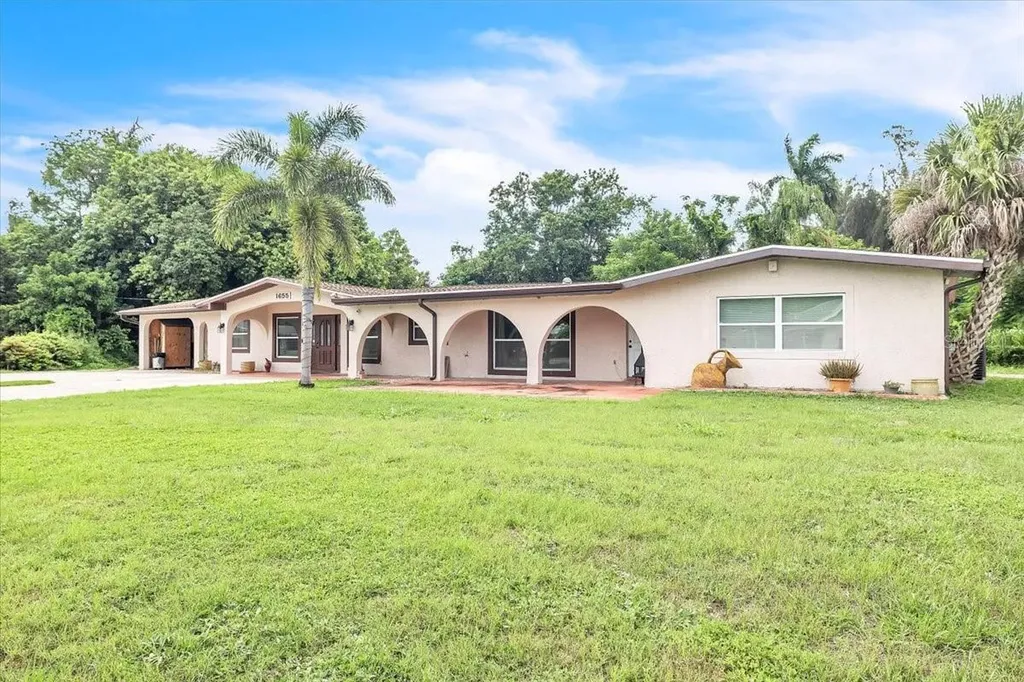 1655 Daniels Drive North Fort Myers FL 33917