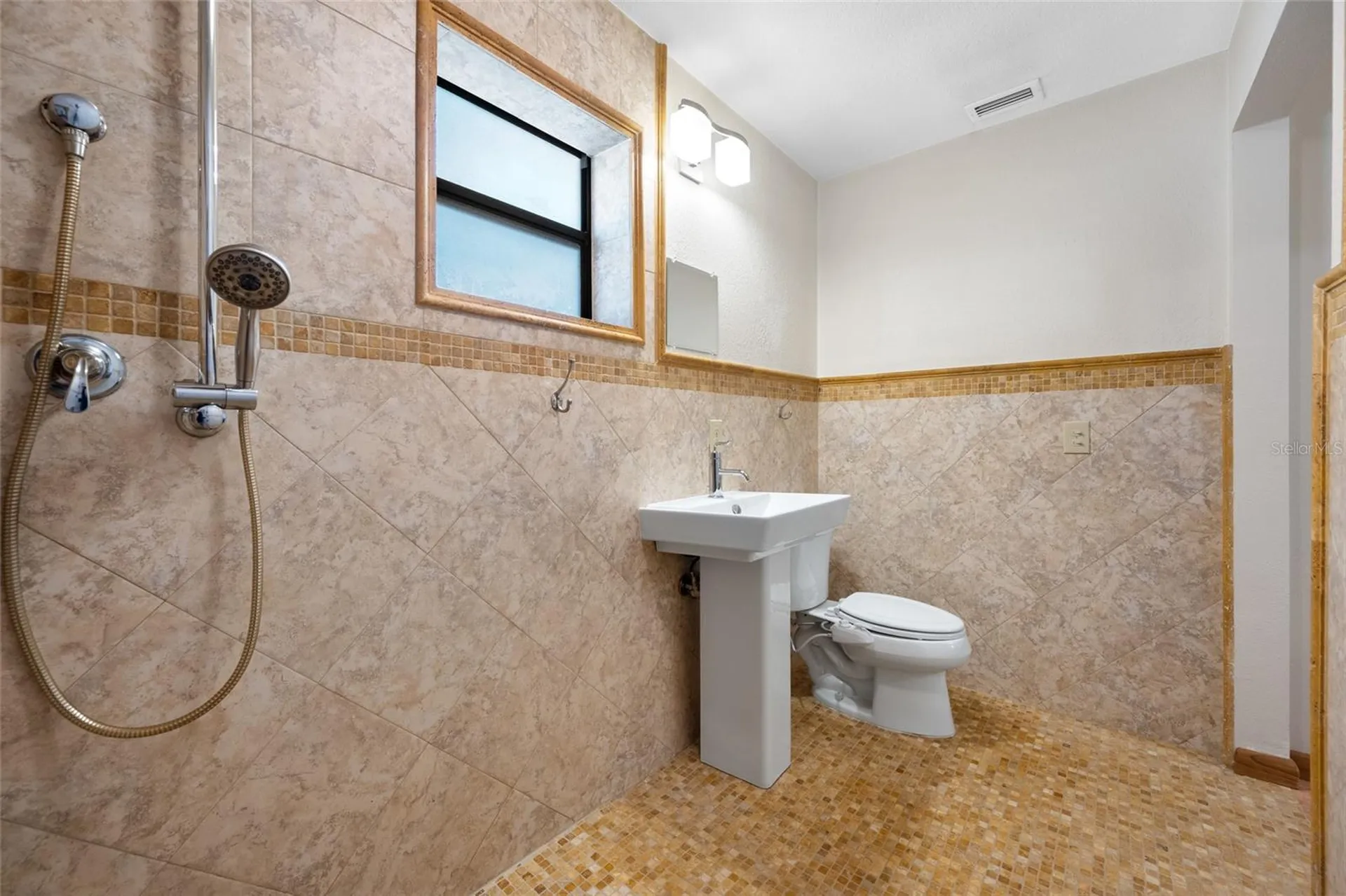 2409 Osprey Avenue Palm Harbor FL 34683