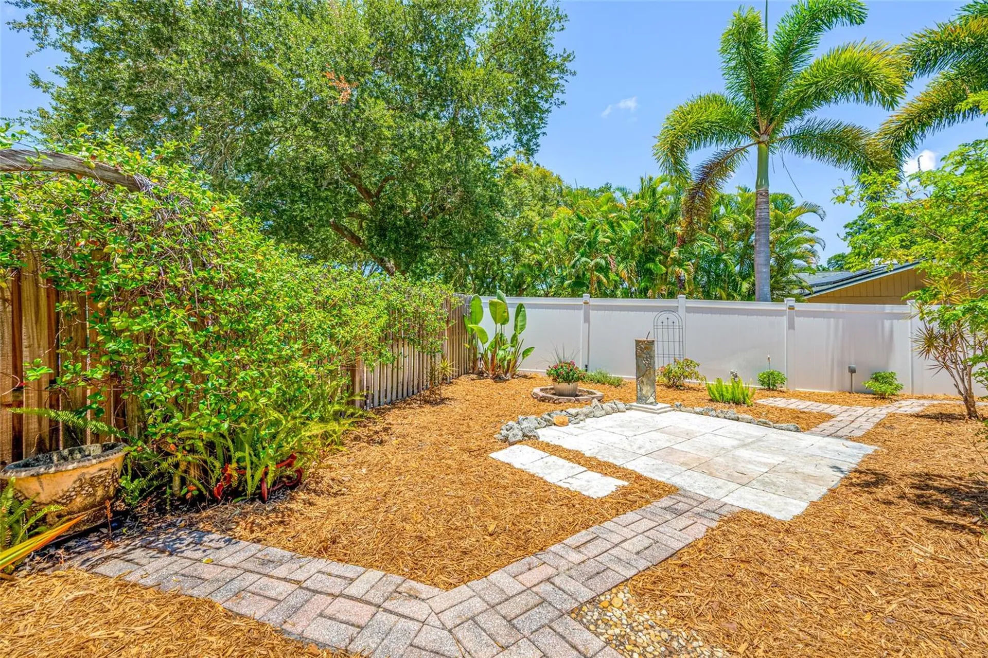 2409 Osprey Avenue Palm Harbor FL 34683