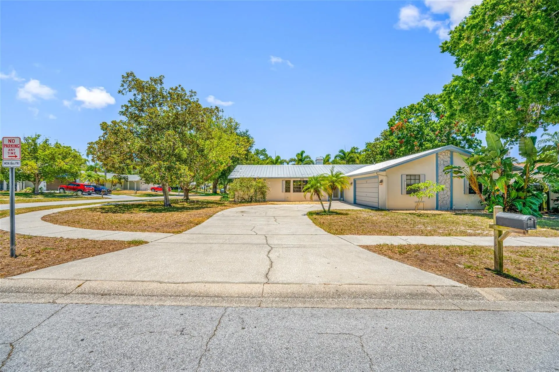 2409 Osprey Avenue Palm Harbor FL 34683