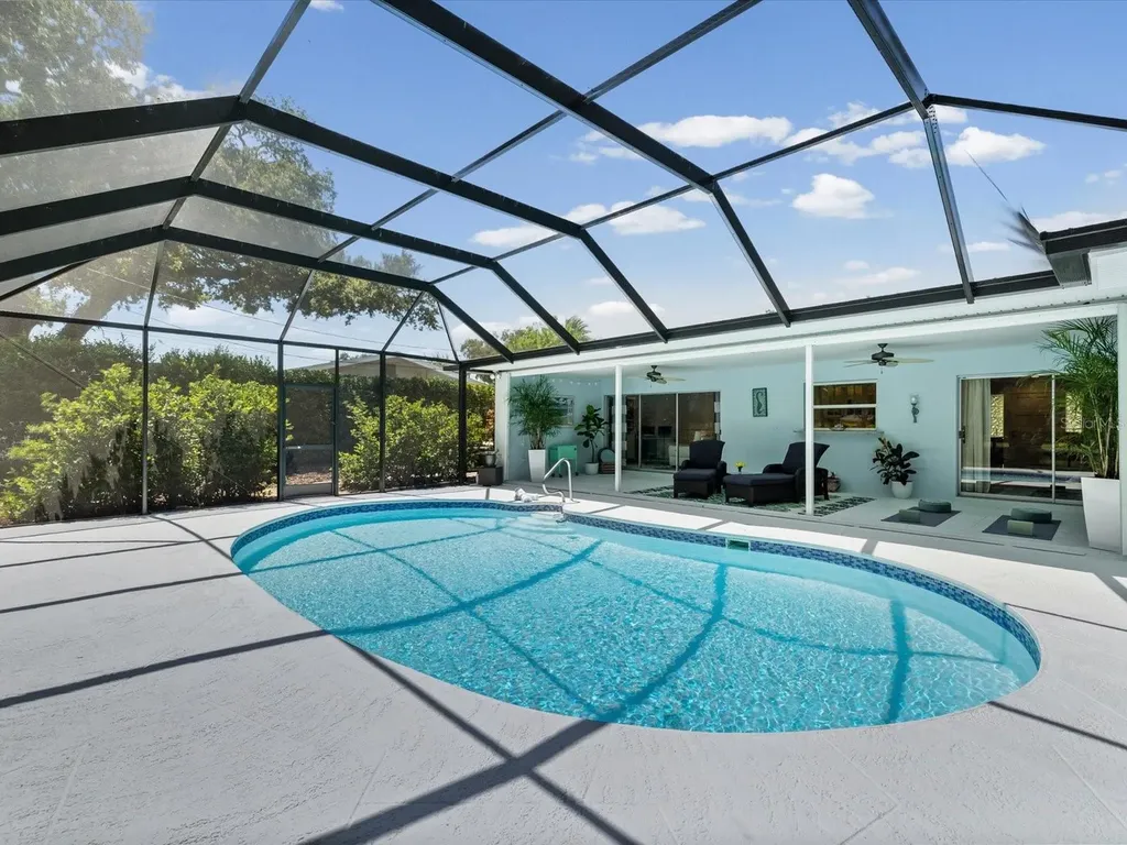 2285 Watrous Drive Dunedin FL 34698