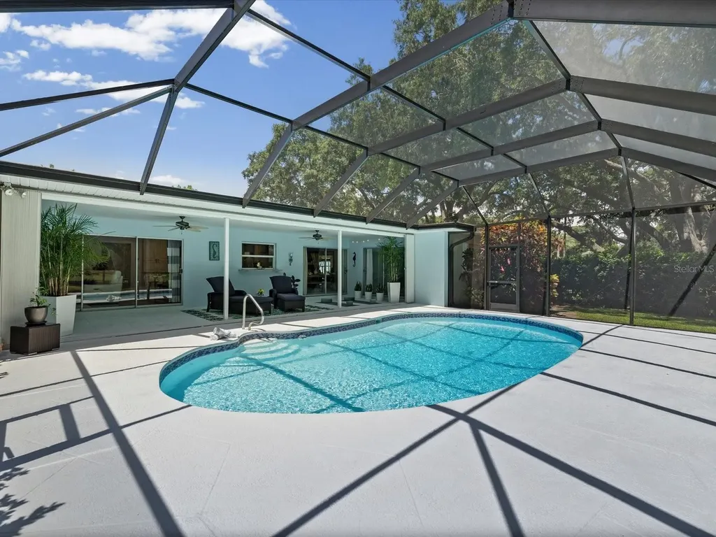 2285 Watrous Drive Dunedin FL 34698