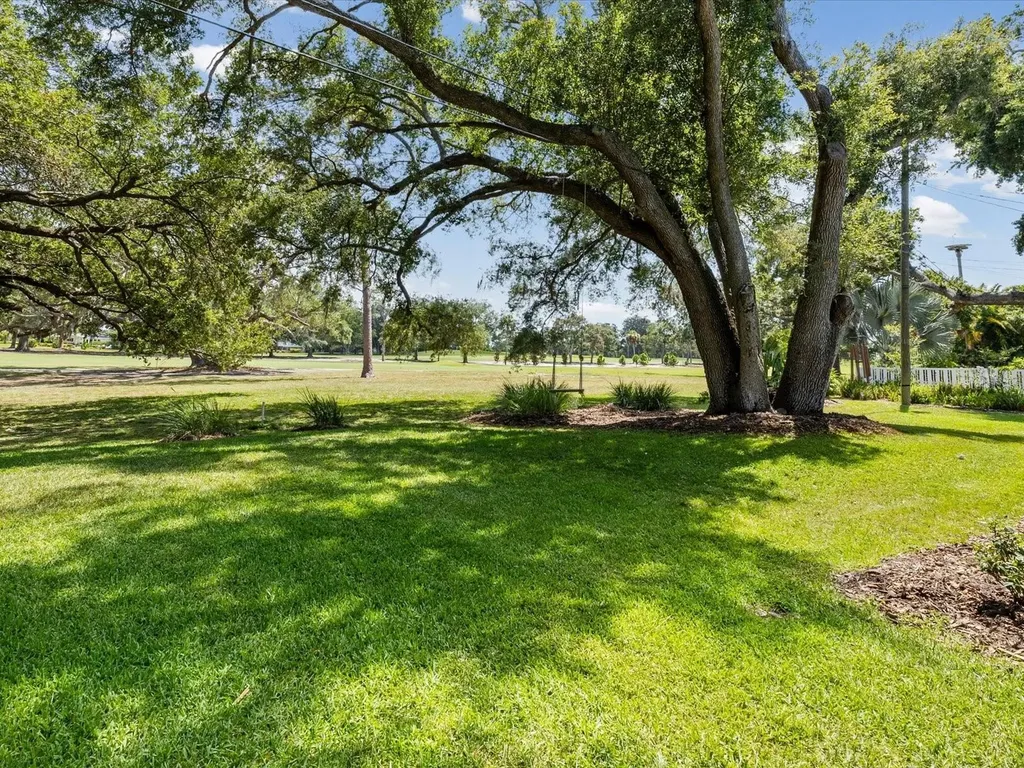 2285 Watrous Drive Dunedin FL 34698