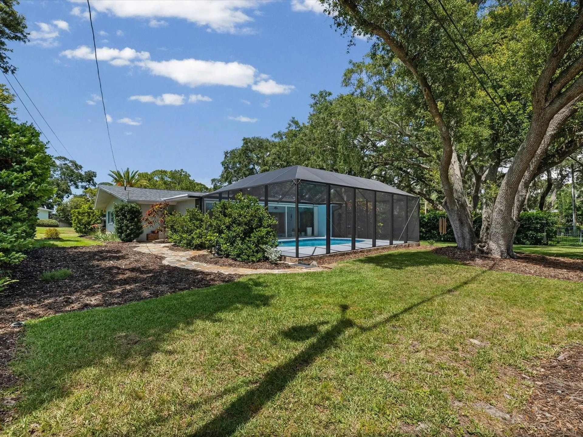 2285 Watrous Drive Dunedin FL 34698