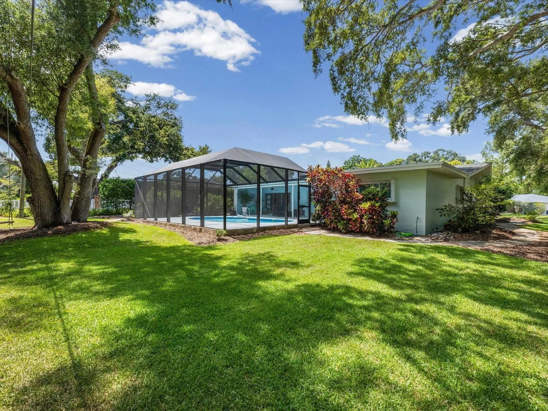 2285 Watrous Drive Dunedin FL 34698