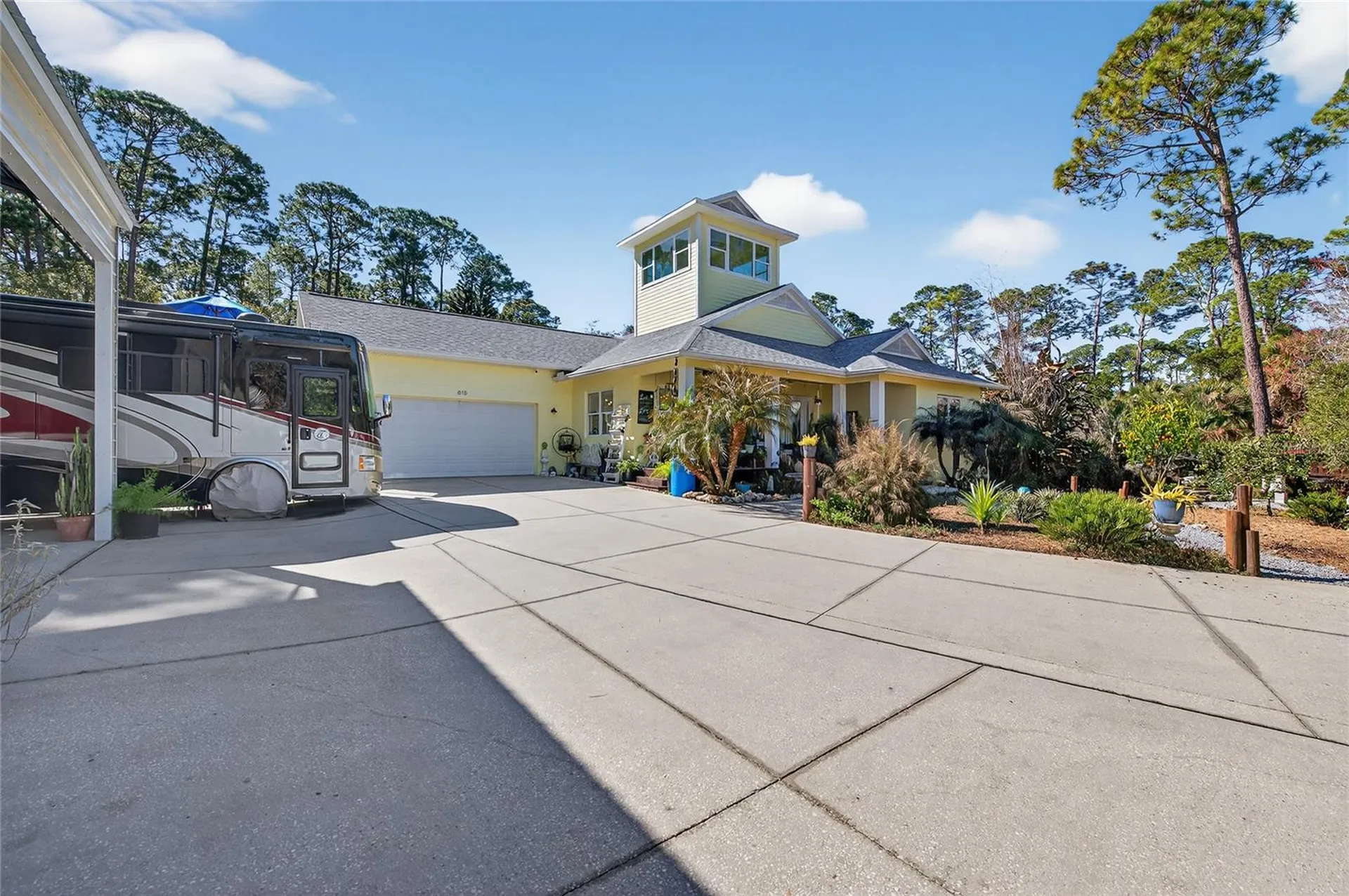 615 Art Center Avenue New Smyrna Beach FL 32168