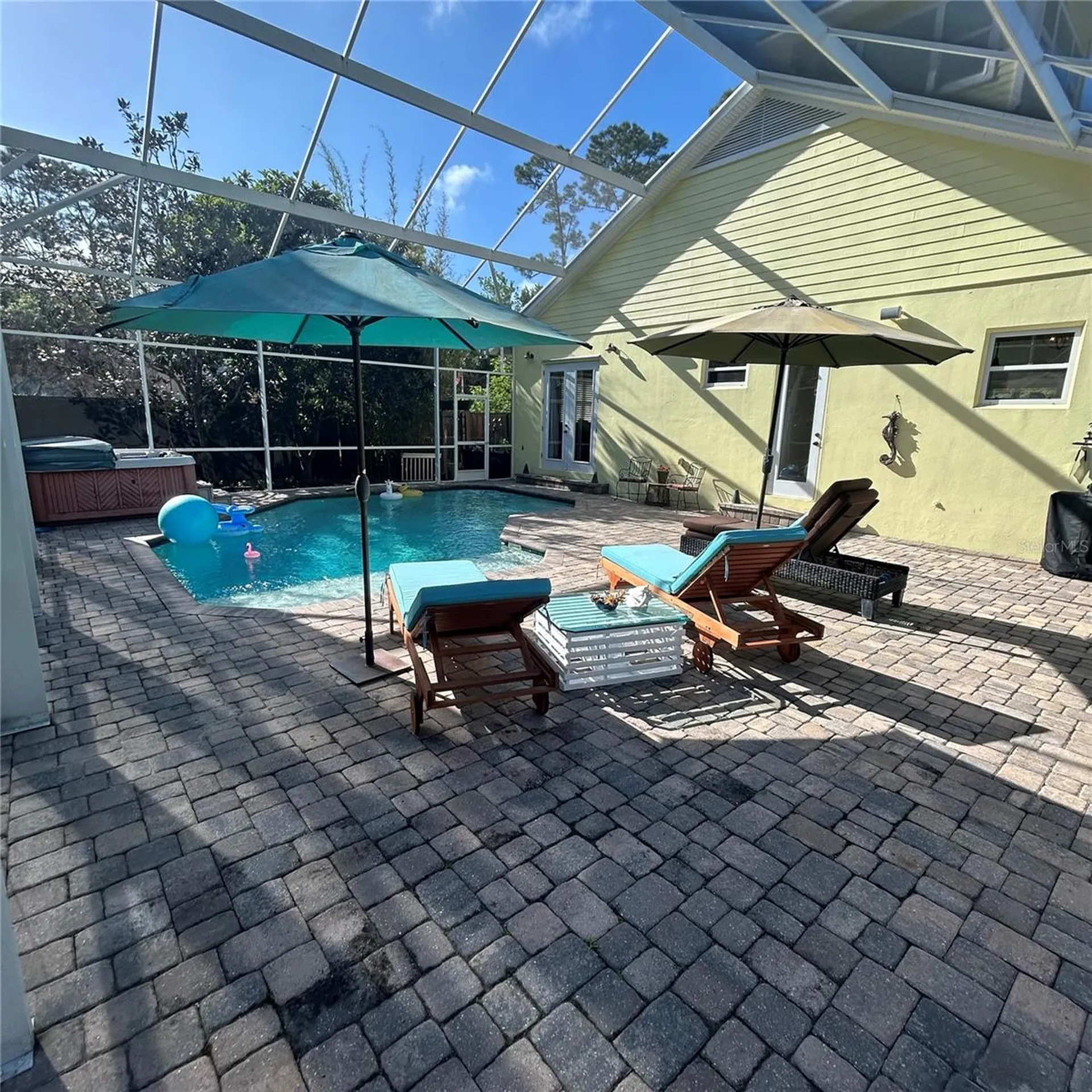 615 Art Center Avenue New Smyrna Beach FL 32168