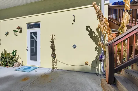 615 Art Center Avenue New Smyrna Beach FL 32168