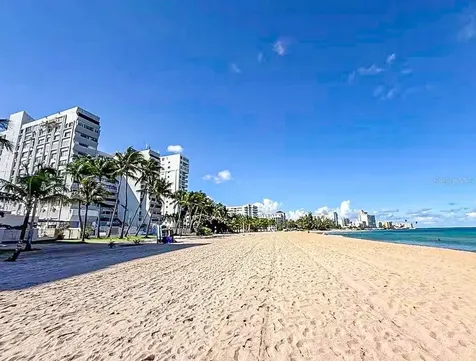 7185 Cond. Mar De Isla Verde Carolina PR 00979