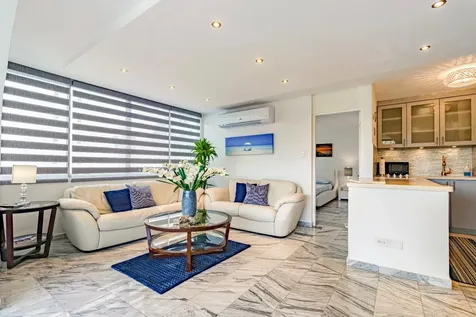 7185 Cond. Mar De Isla Verde Carolina PR 00979