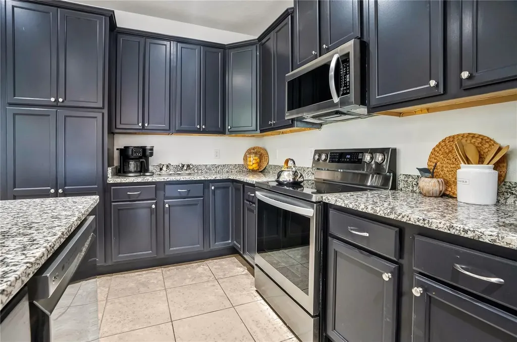 7542 Marker Avenue Kissimmee FL 34747