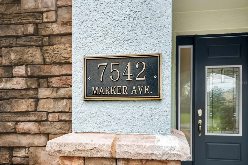 7542 Marker Avenue Kissimmee FL 34747