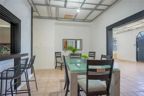 225 Santa Isidra L Calle B Fajardo PR 00738