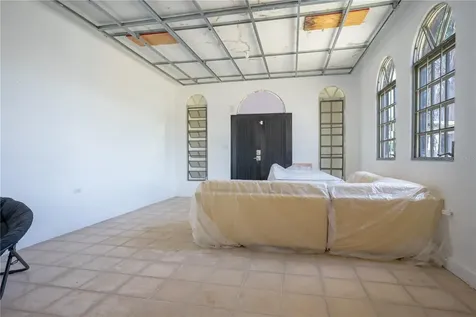 225 Santa Isidra L Calle B Fajardo PR 00738