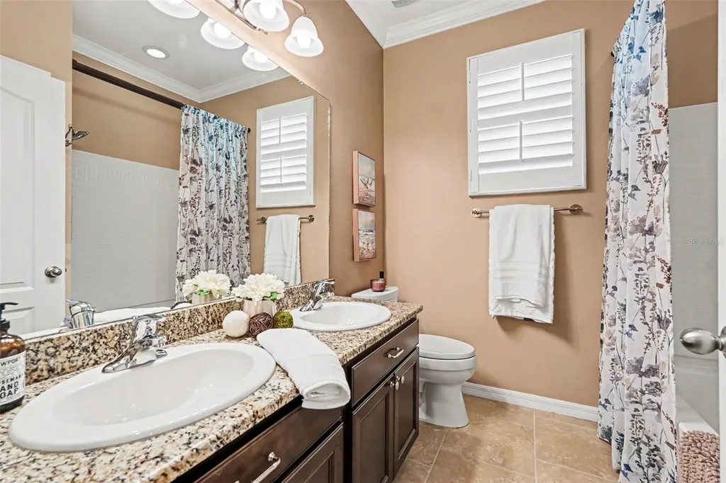 32983 Windelstraw Drive Wesley Chapel FL 33545