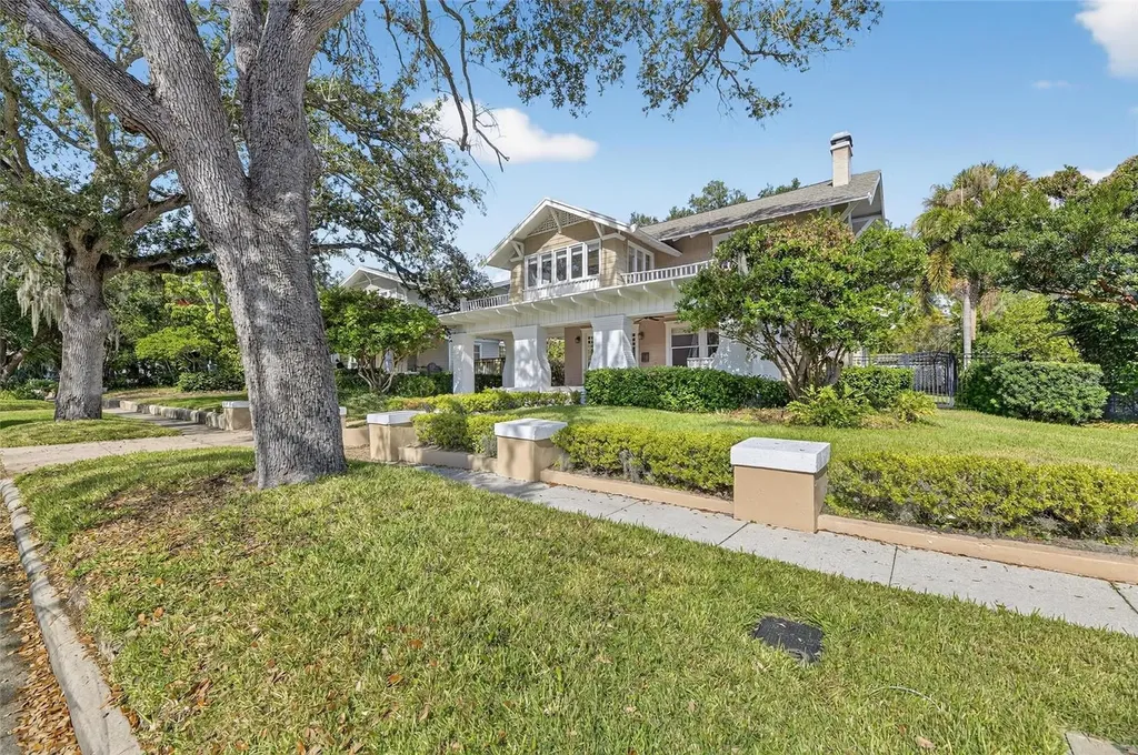 3003 W Harbor View Avenue Tampa FL 33611
