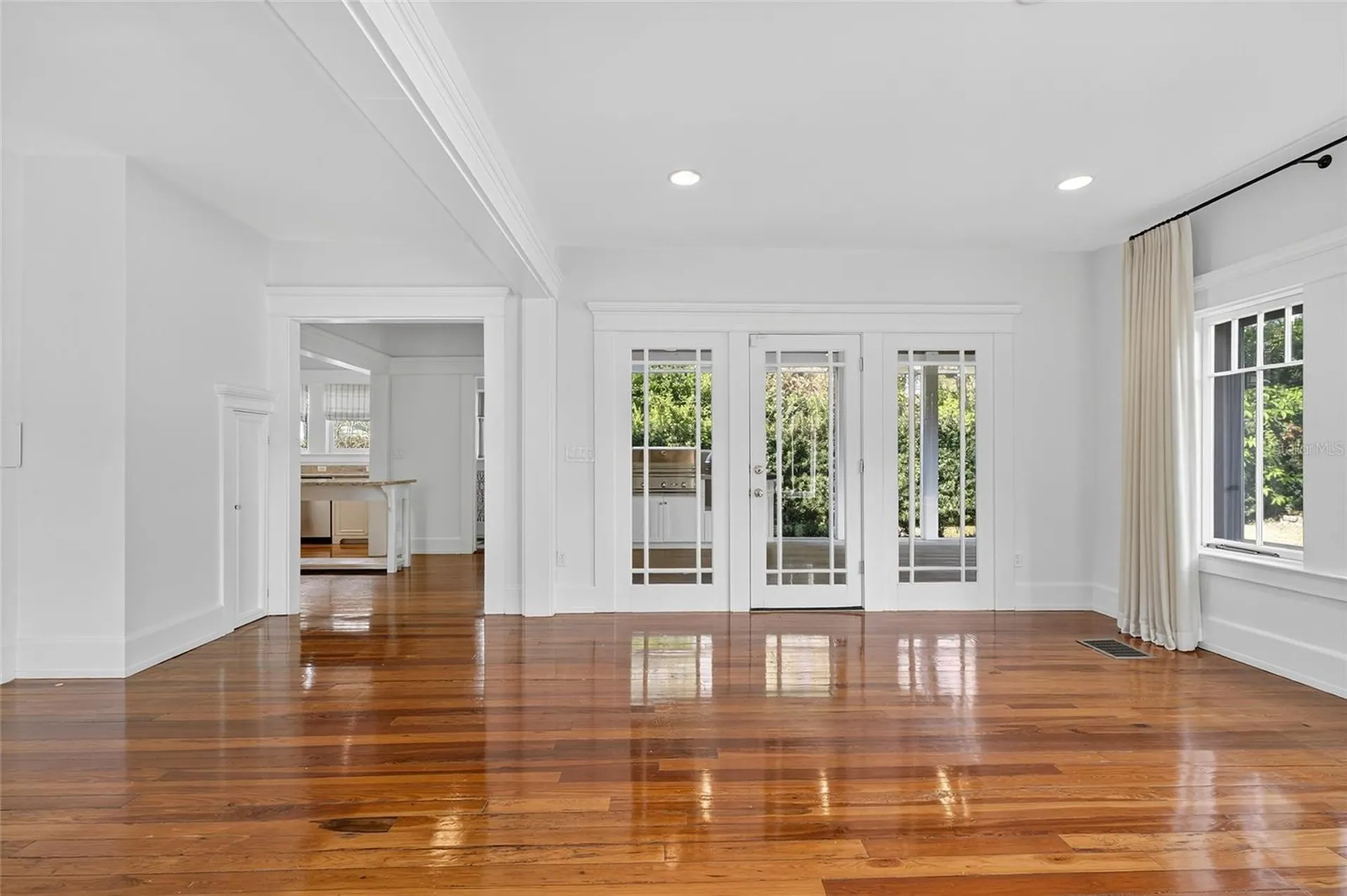 3003 W Harbor View Avenue Tampa FL 33611