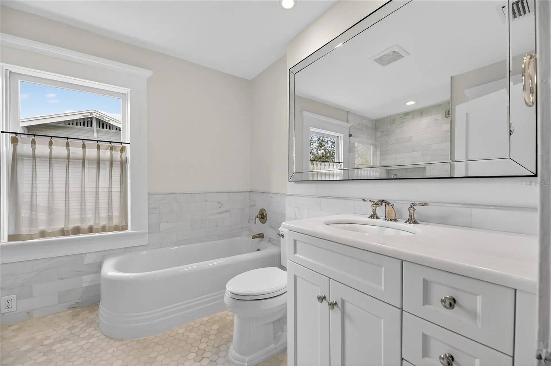 3003 W Harbor View Avenue Tampa FL 33611