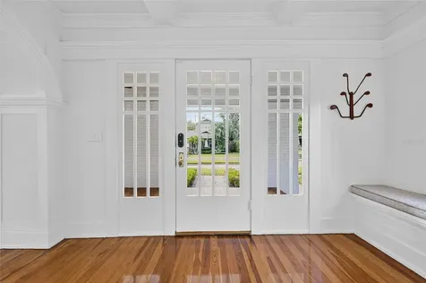 3003 W Harbor View Avenue Tampa FL 33611
