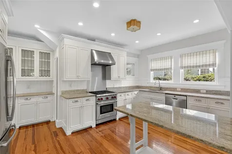 3003 W Harbor View Avenue Tampa FL 33611