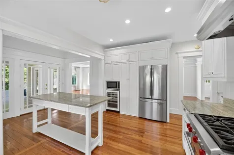 3003 W Harbor View Avenue Tampa FL 33611