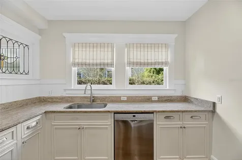 3003 W Harbor View Avenue Tampa FL 33611