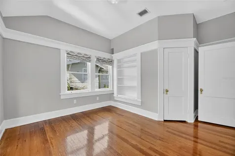 3003 W Harbor View Avenue Tampa FL 33611